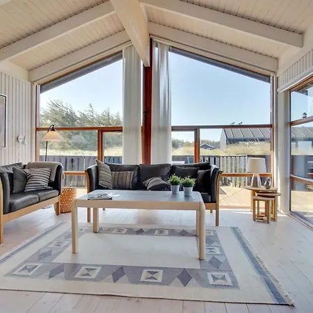 בית נופש Riana - 375m From The Sea By Interhome לוקן